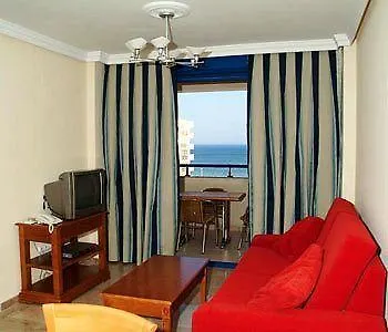 Victoria Hotel 3*