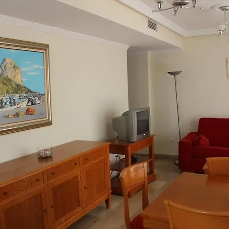 Victoria Hotel 3*
